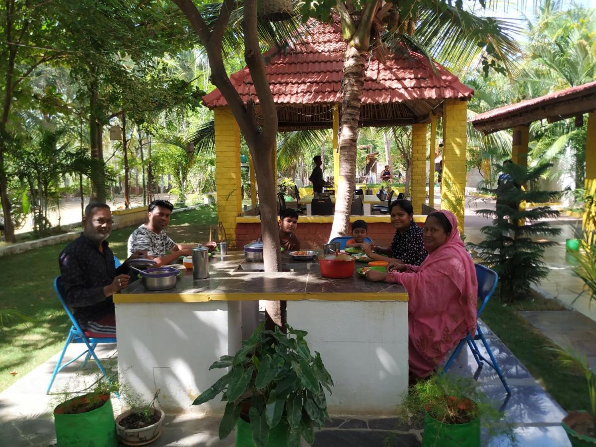 Dānishpet Holiyday In Vgf Farm House מראה חיצוני תמונה